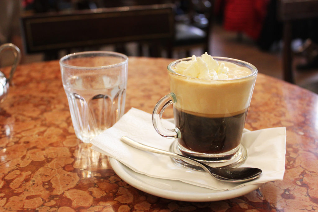 【オーストリア】歴史と文化と美味しいコーヒーを楽しむ、ウィーンのカフェハウス